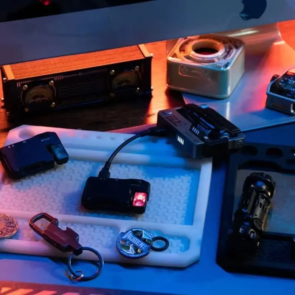 Mini lanternas de chaveiro recarregáveis G5 ultra brilhantes com 180 ° Rotação e luz dupla luz de trabalho tocha EDC magnética para exterior - Imagem 2